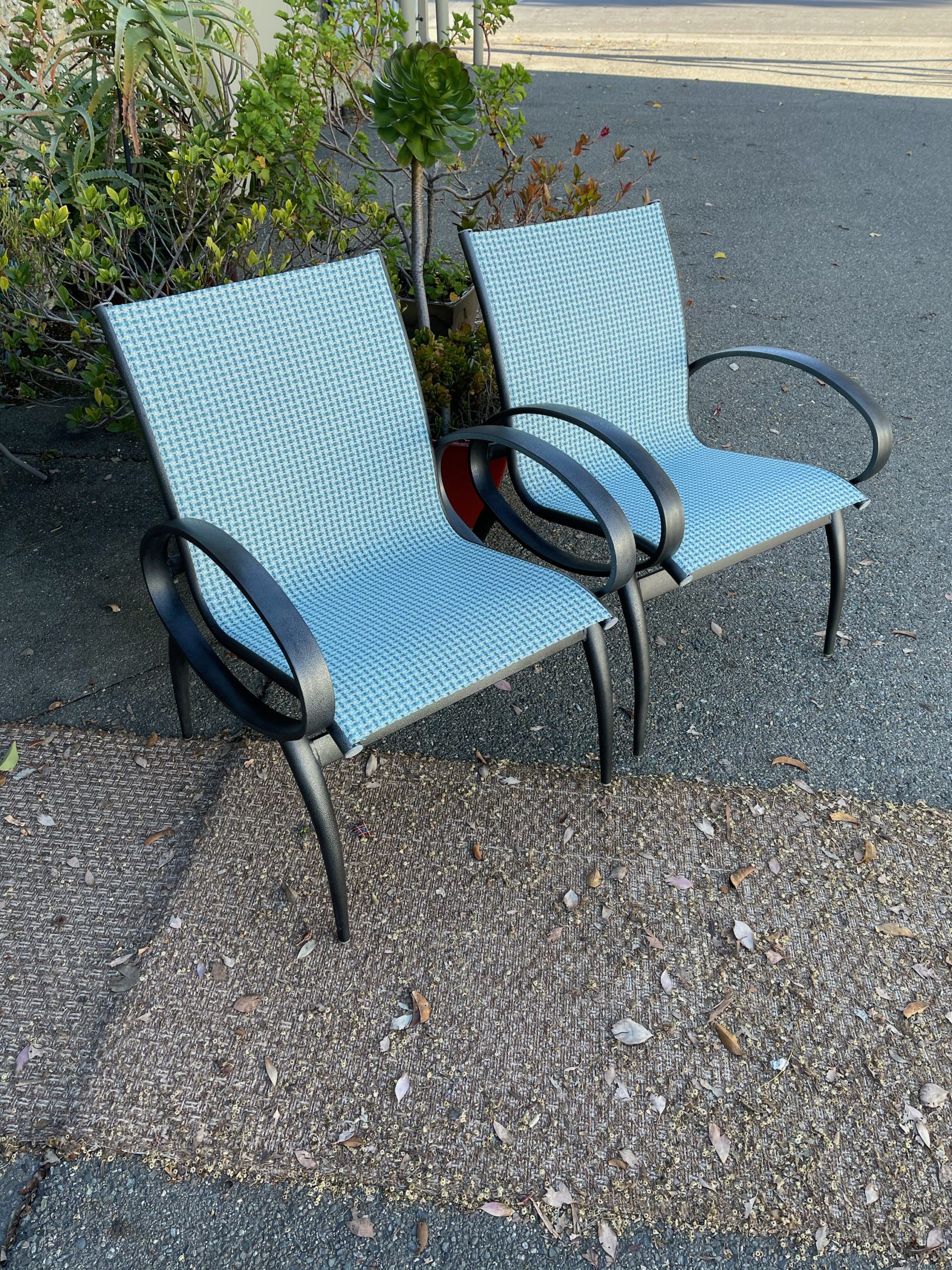 Resling Chairs